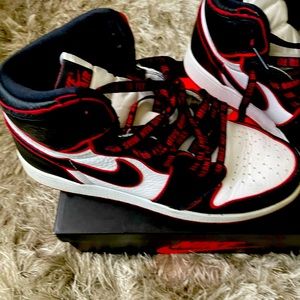 Air Jordan 1 Retro High (Grade School)6.5